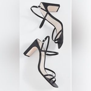 Brand new size 10 Schutz Amaia sandals in black